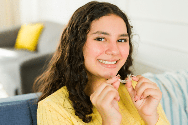 Teen wearing clear aligners during orthodontic treatment at Advanced Orthodontics in Mercer Island, Washington